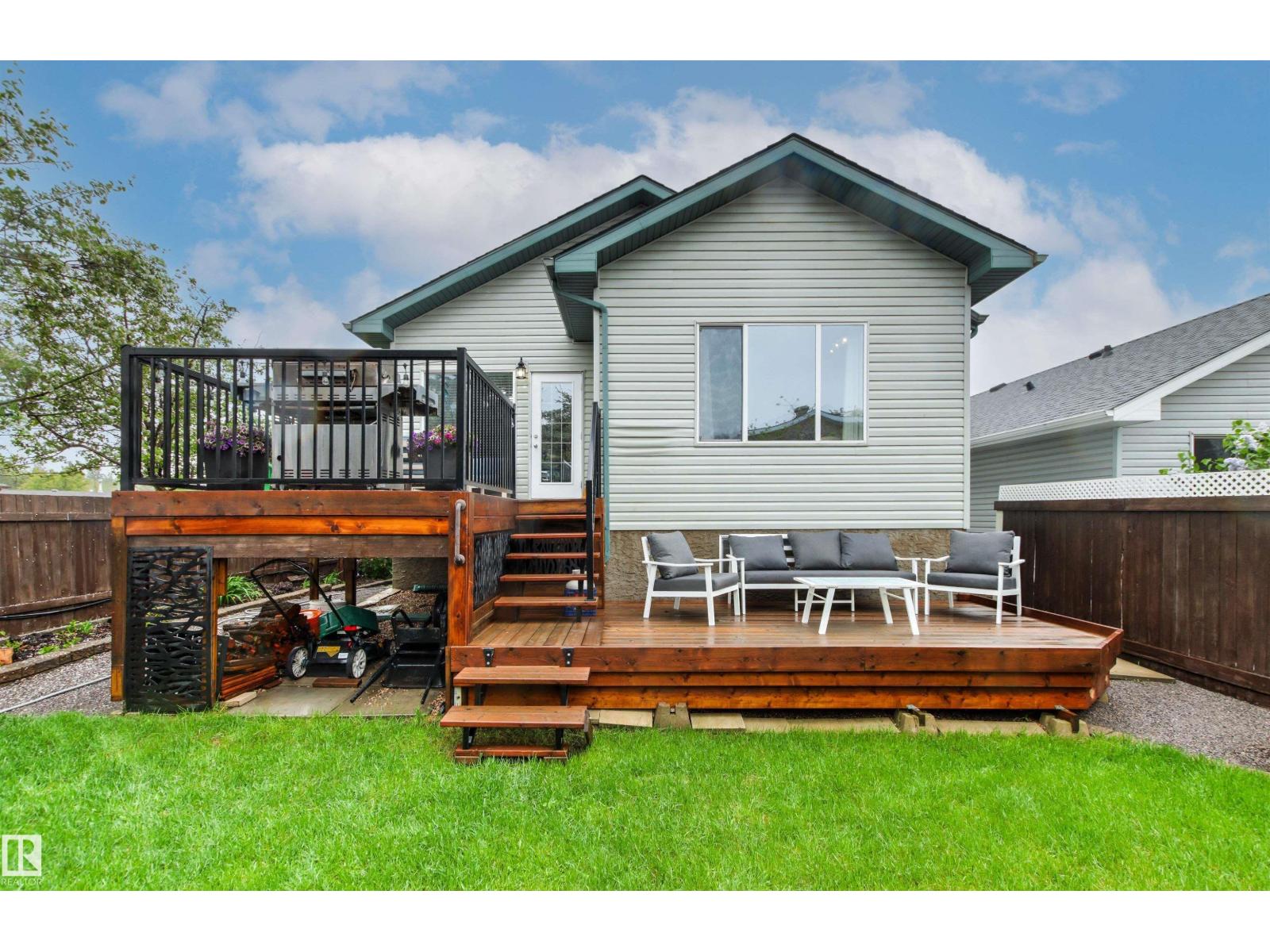 24 EGERLAND PL - 71
