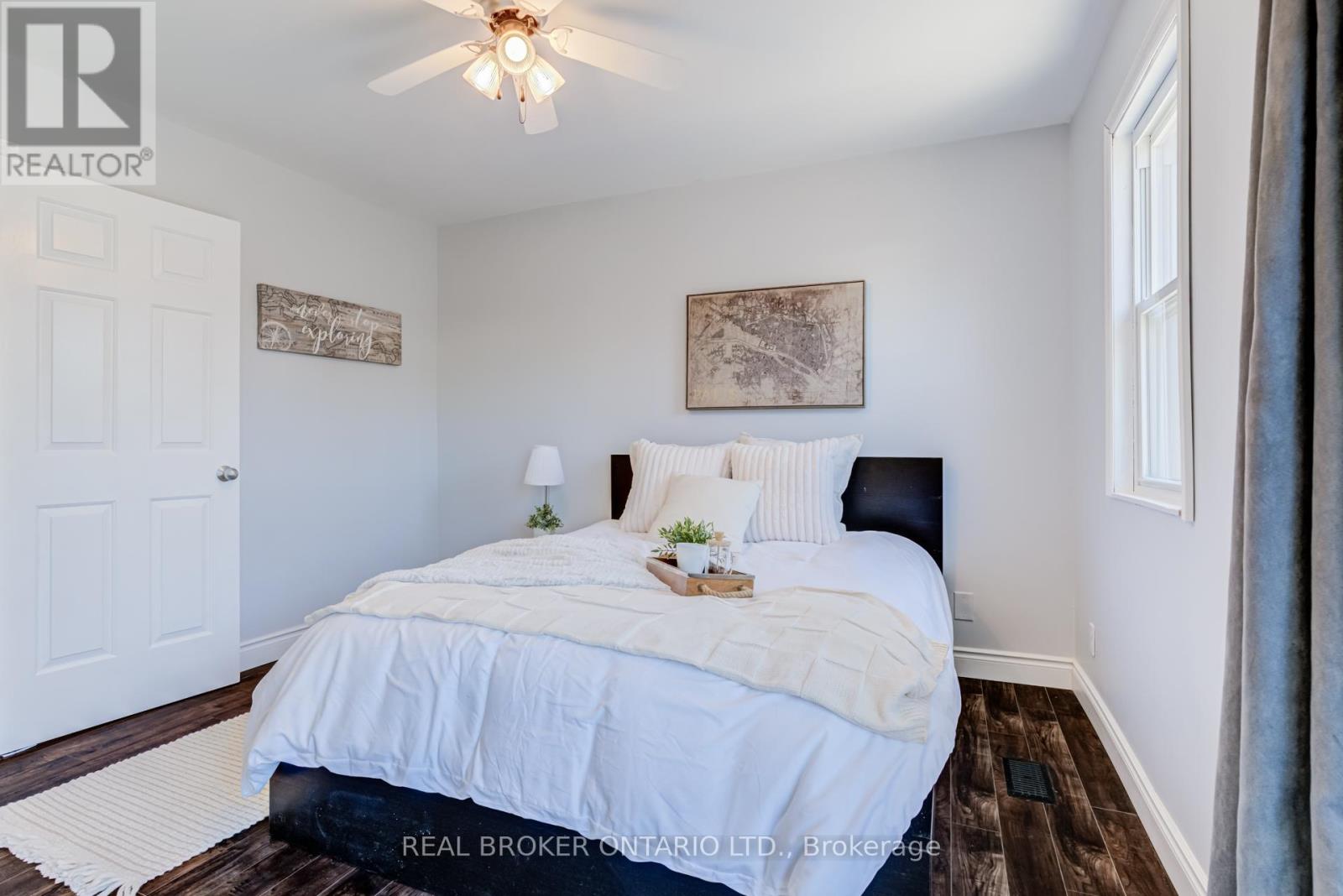 127 BARNESDALE AVENUE N - 17