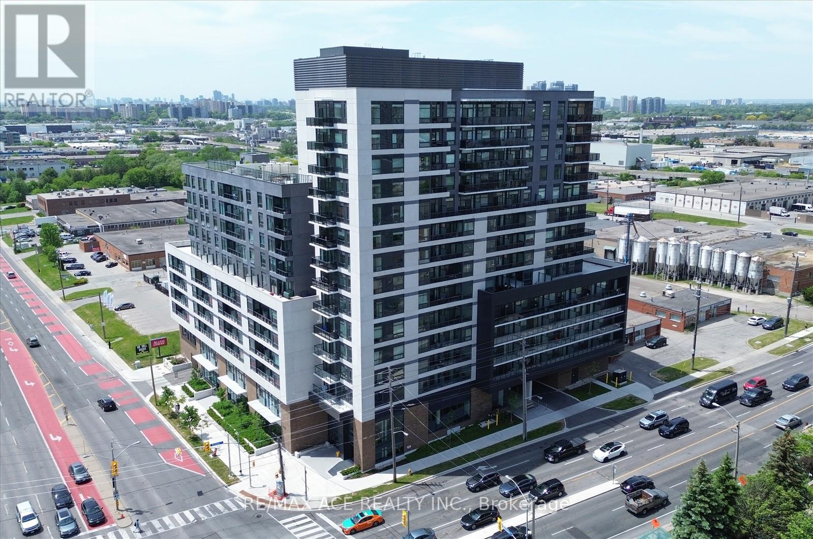 Listing photo of 1309 - 1350 ELLESMERE ROAD