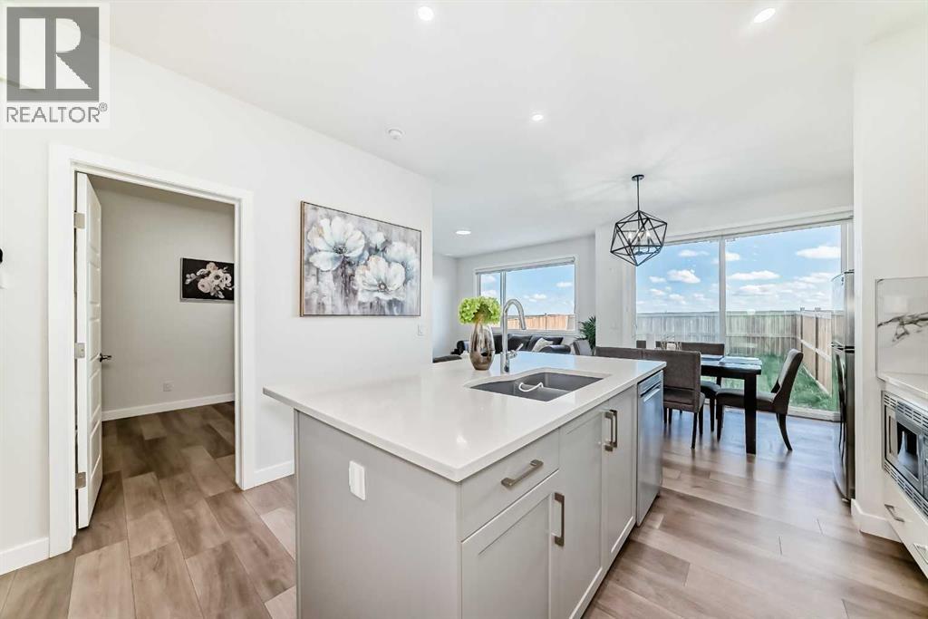453 Corner Meadows Way NE — photo 8