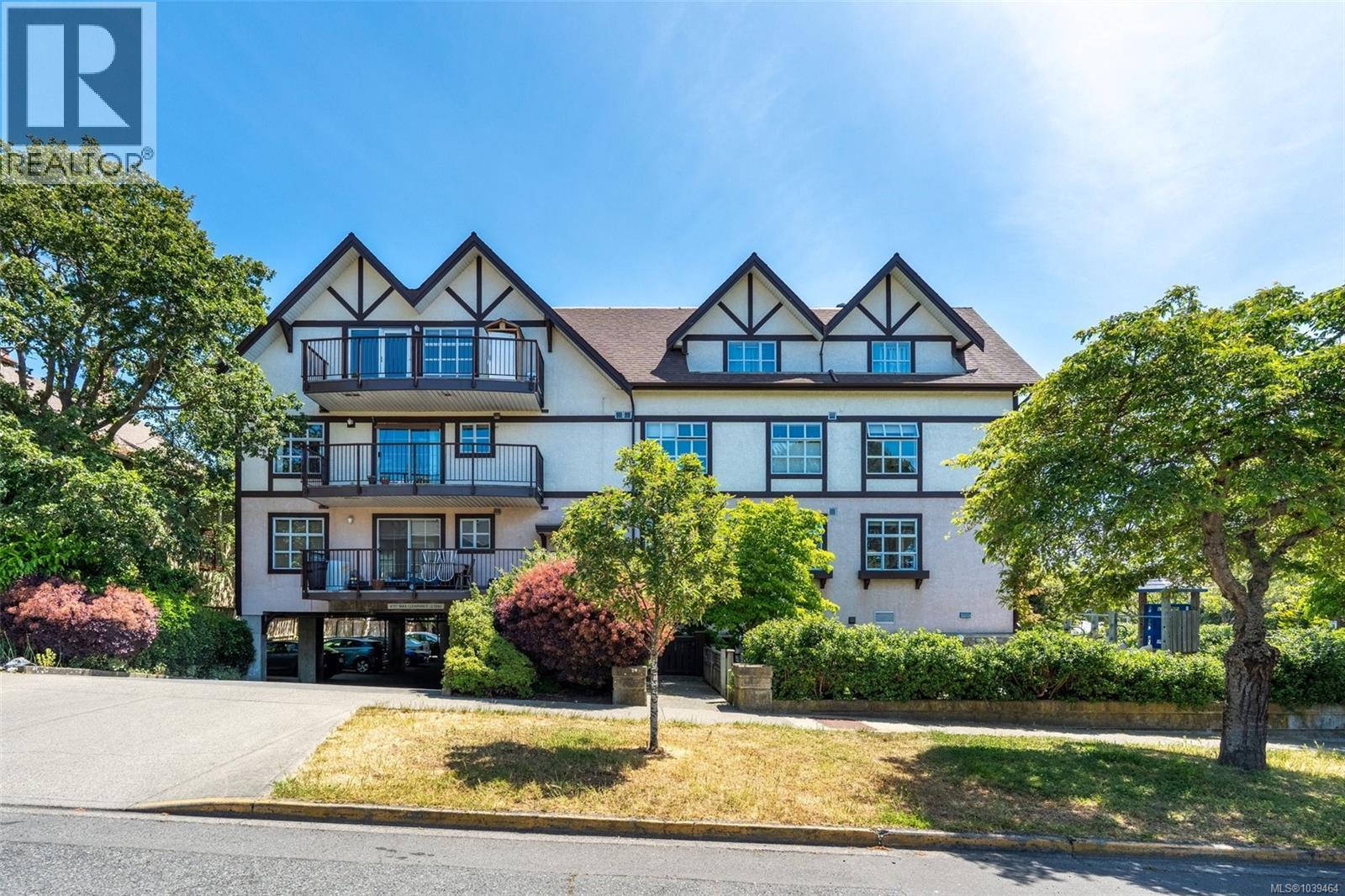 202 1246 Fairfield Road, Victoria