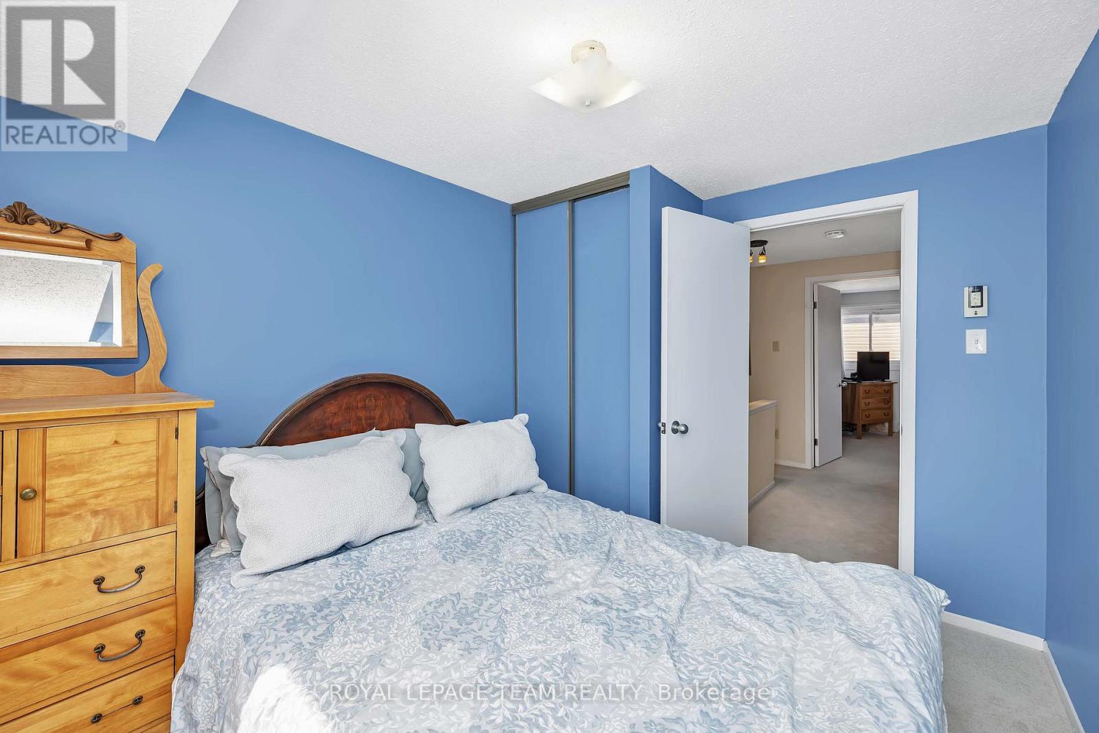 #25 3105 STOCKTON DRIVE - 28
