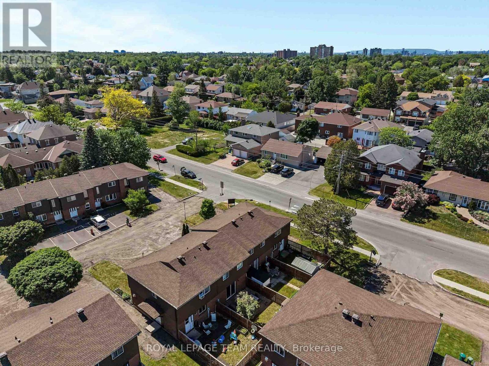#25 3105 STOCKTON DRIVE - 45