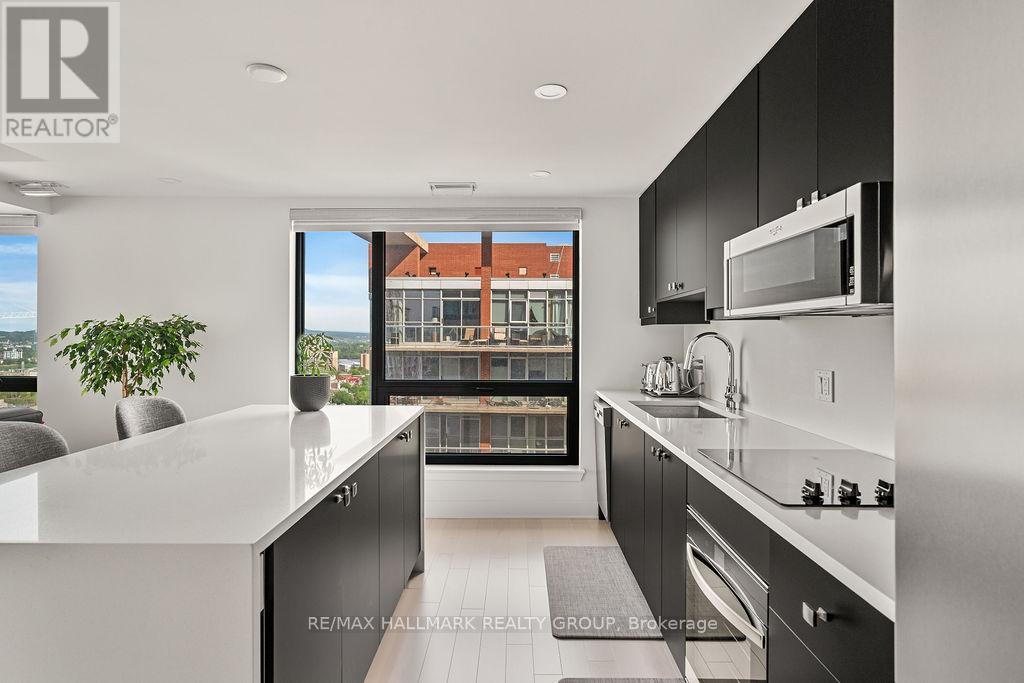#2102 180 GEORGE STREET - 10