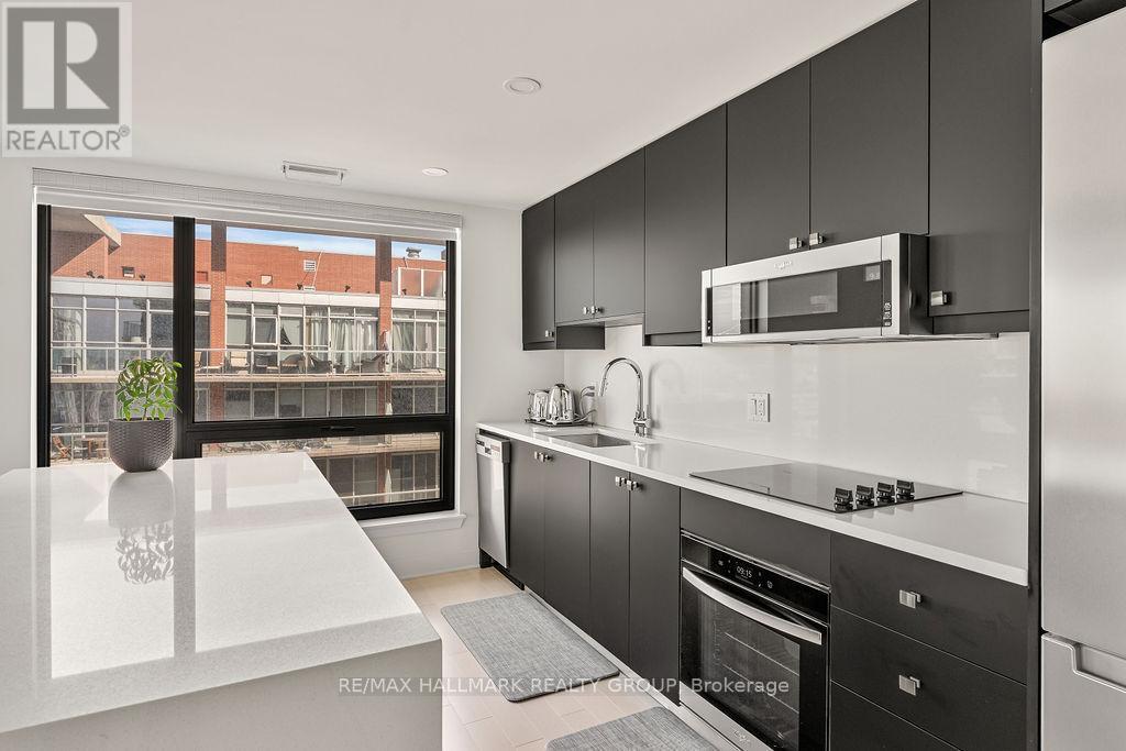 #2102 180 GEORGE STREET - 9
