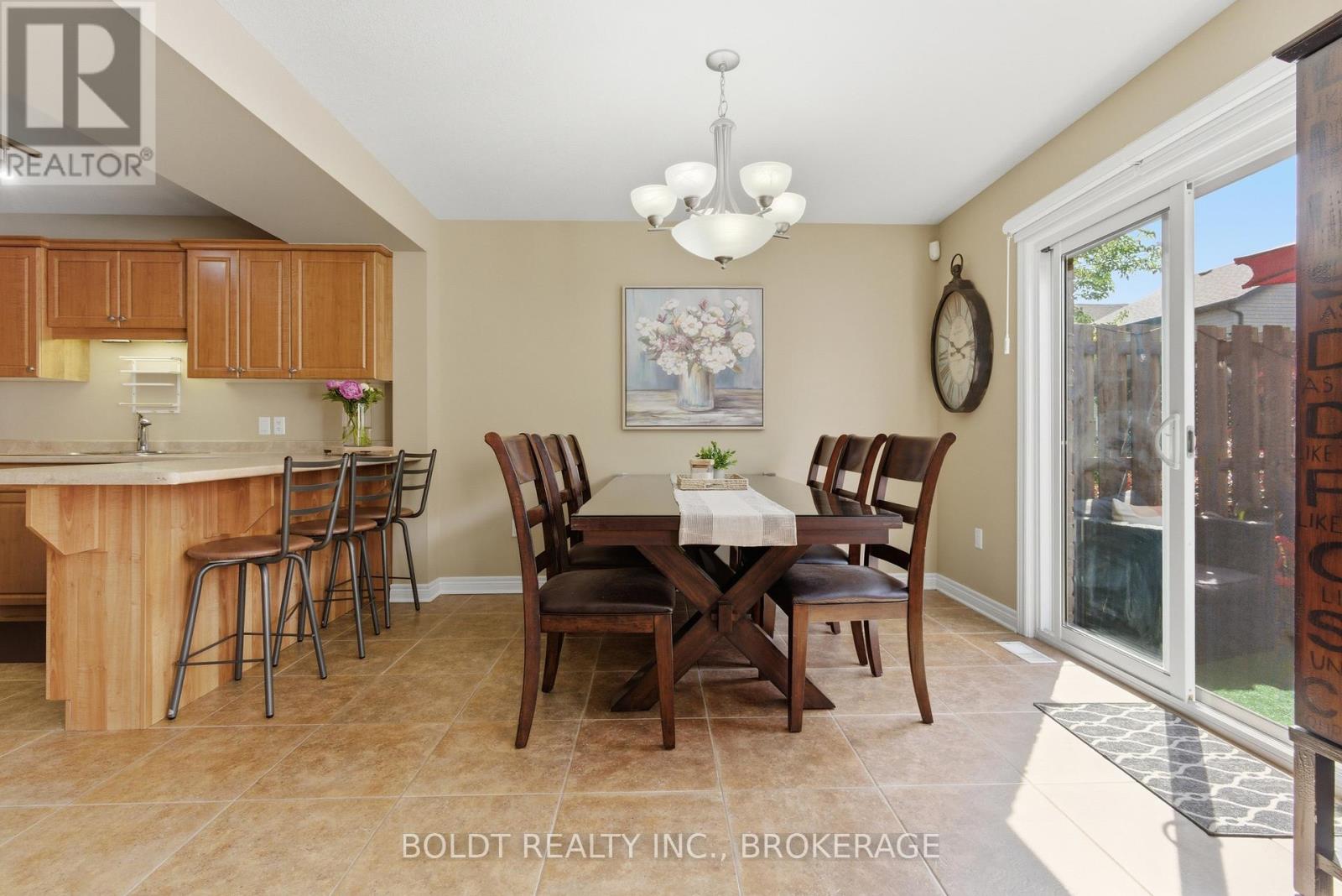 10 FLYNN COURT - 11