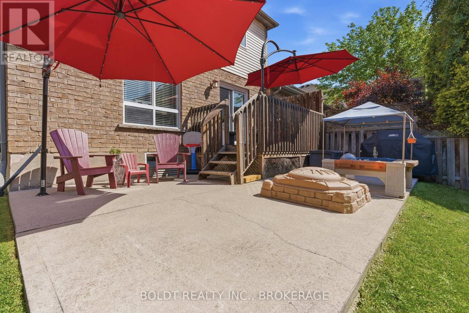 10 FLYNN COURT - 31