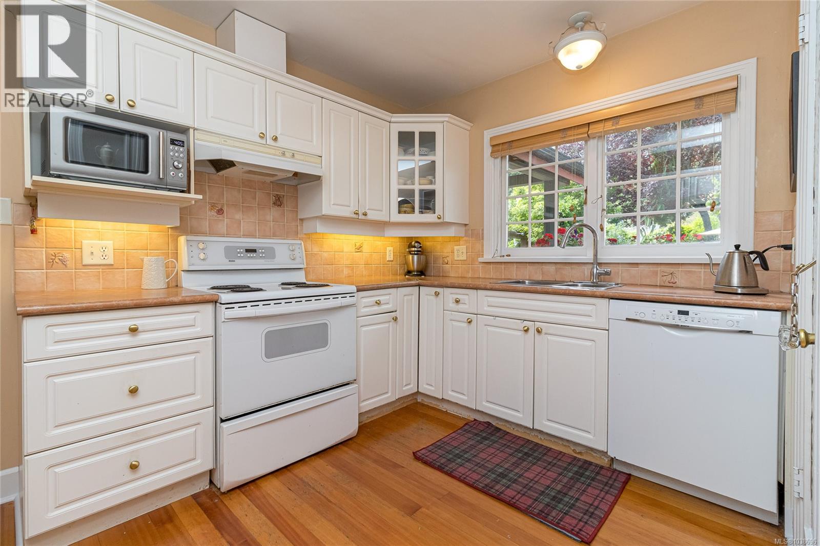  1961 Watson Street, Saanich