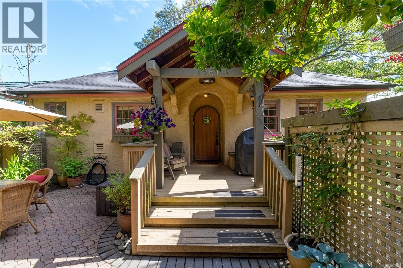  1961 Watson Street, Saanich