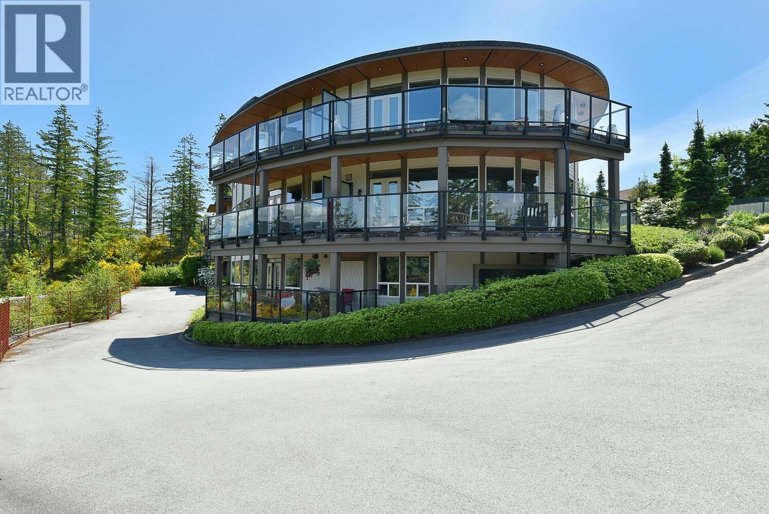 302 5780 MARINE WAY, Sechelt