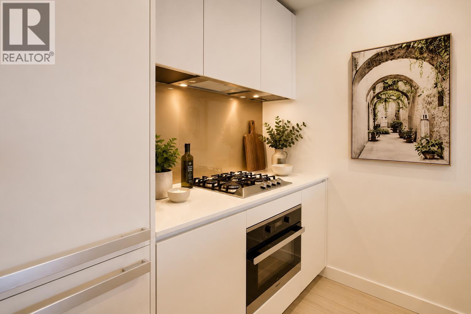1 Bed, 1 Bath House for Sale in Vancouver – 3809 1480 HOWE STREET, Vancouver – MLS# R3132557 - Image 8