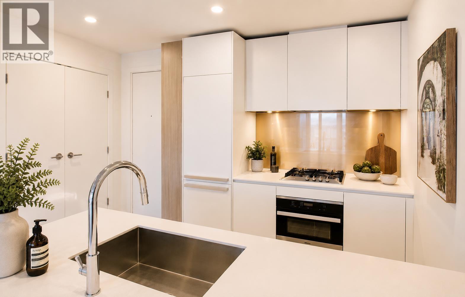 1 Bed, 1 Bath House for Sale in Vancouver – 3809 1480 HOWE STREET, Vancouver – MLS# R3132557 - Image 9