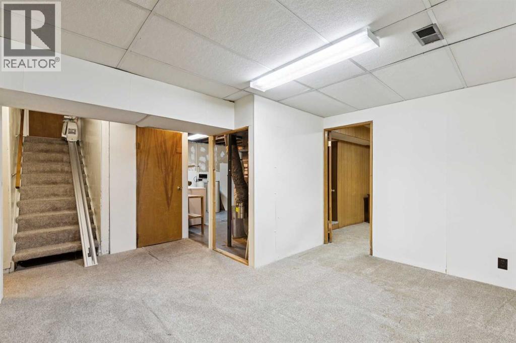 918 38 Street SE - 16