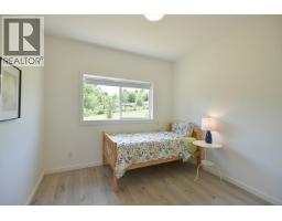 1860 Arboretum Drive, Gibsons, BC V0N1V6 Photo 21