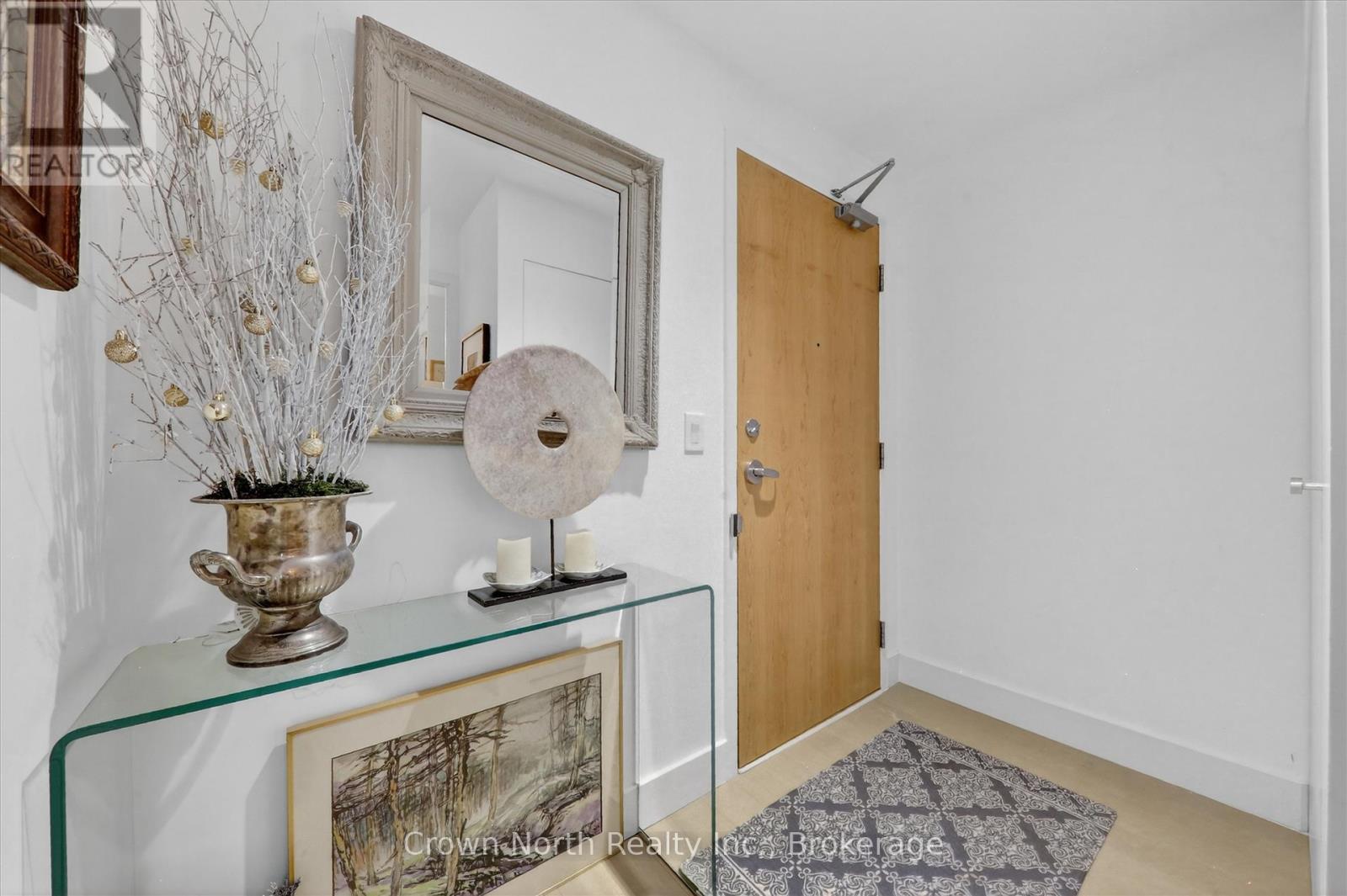 #215 601 KINGSTON ROAD - 19