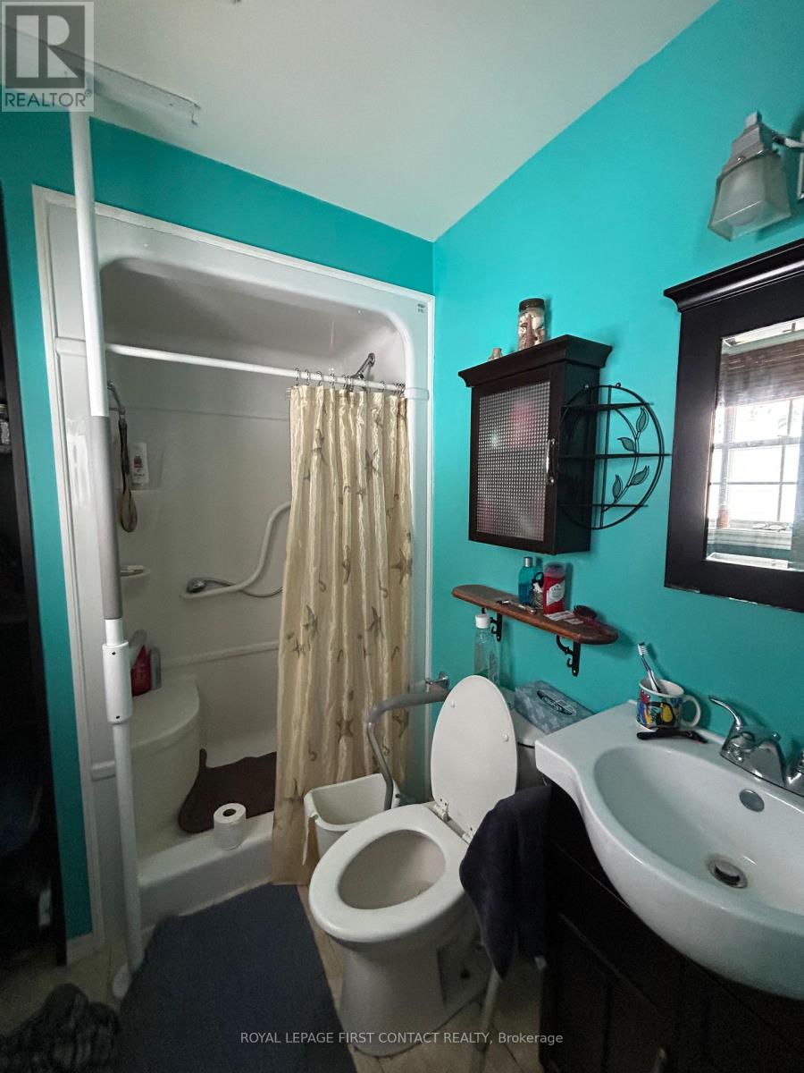 1041 WELCH ROAD - 12