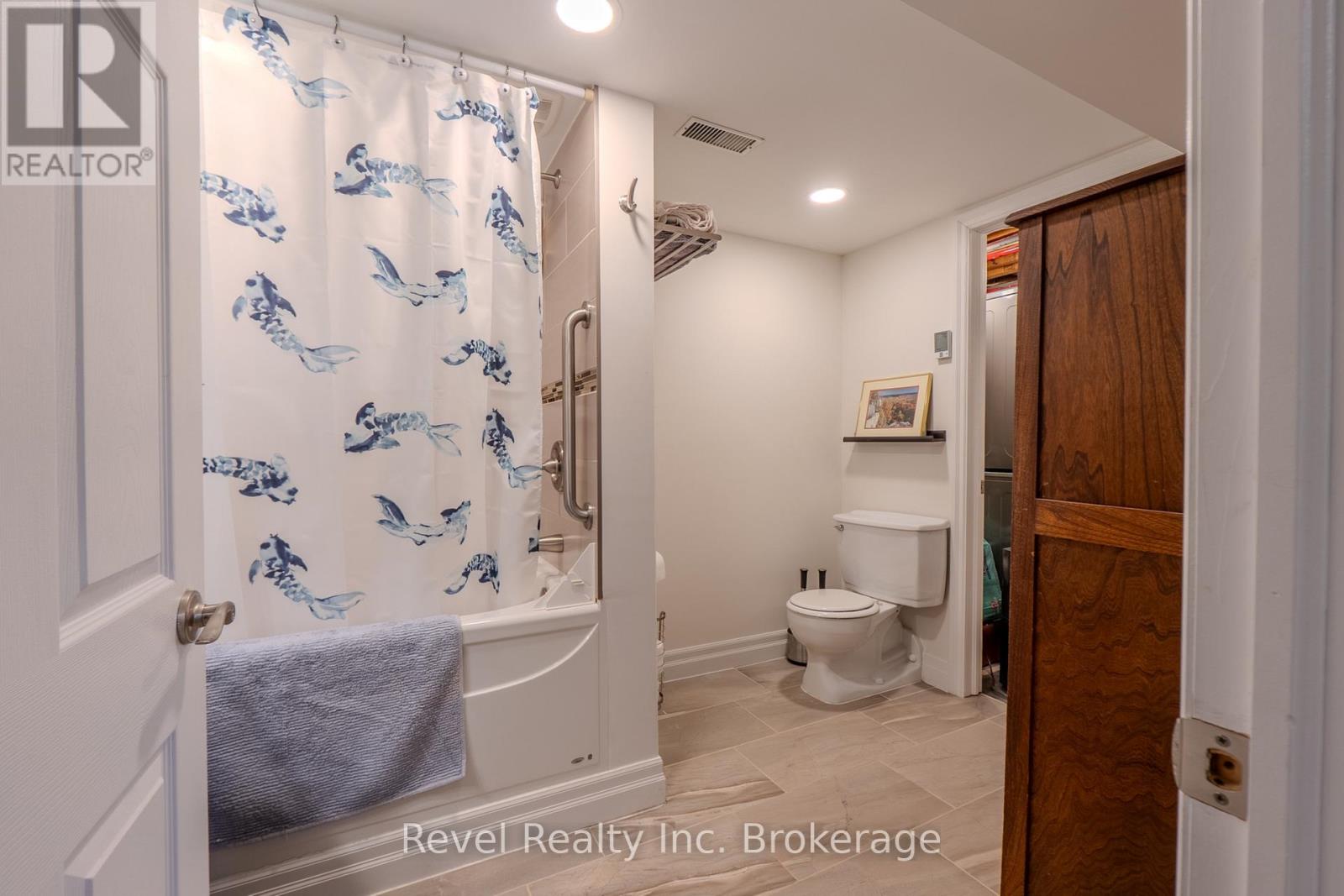 831 SKI CLUB ROAD - 23