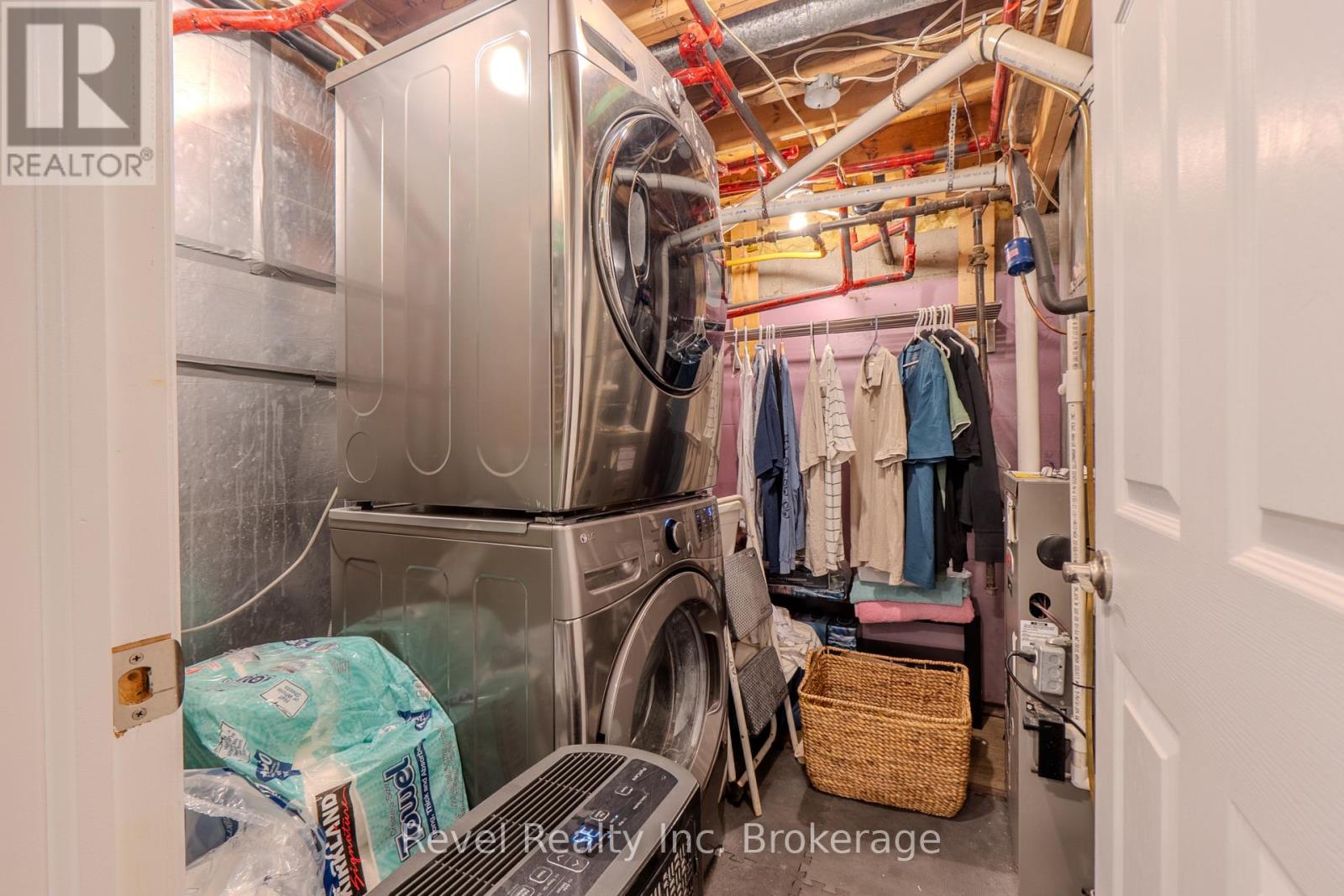 831 SKI CLUB ROAD - 26