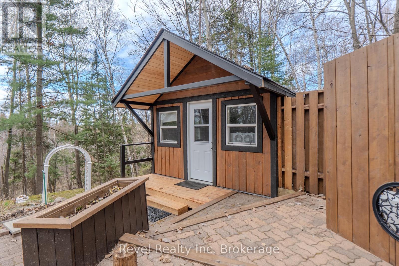 831 SKI CLUB ROAD - 31