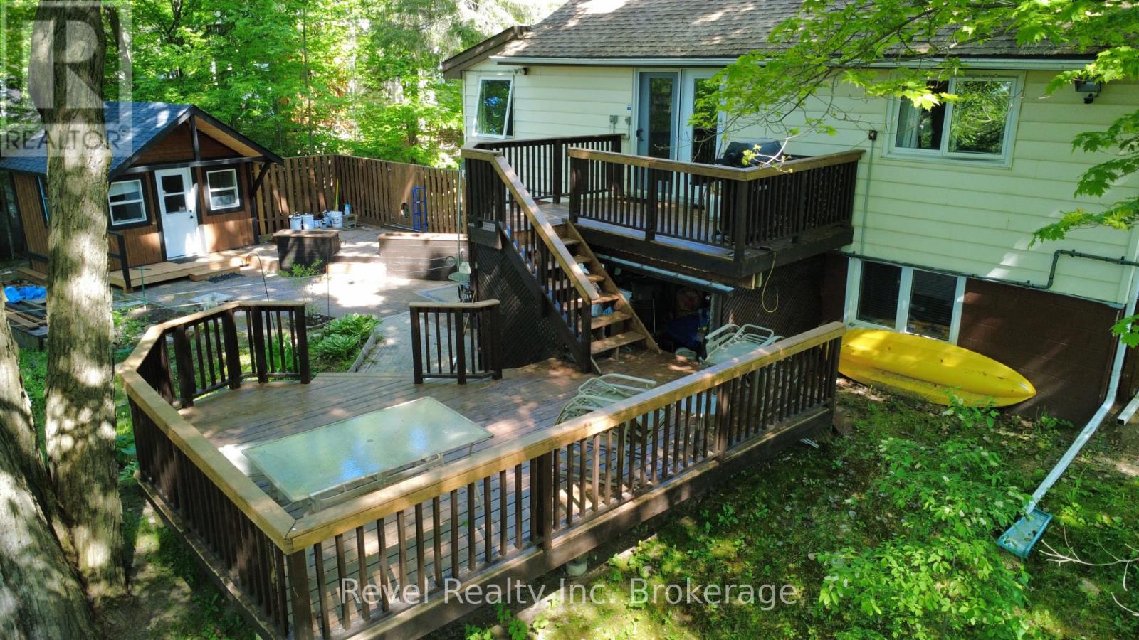 831 SKI CLUB ROAD - 33