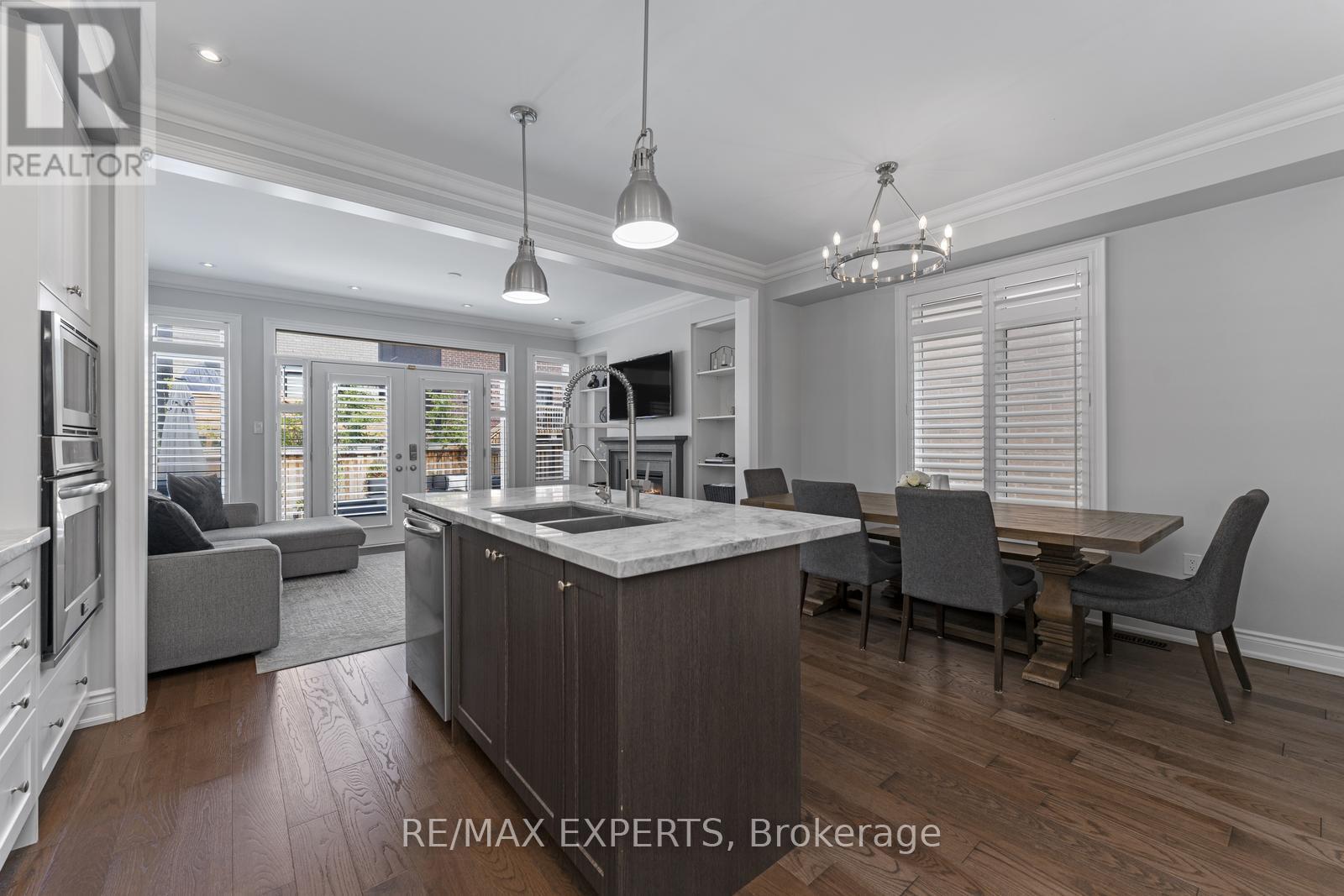 30 ZENITH AVENUE - 10