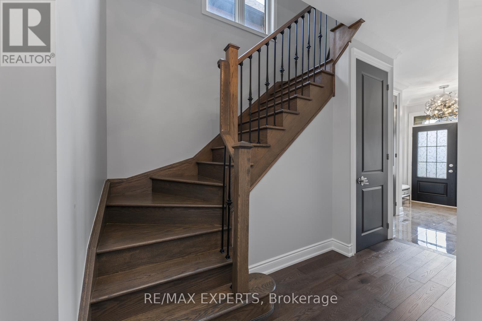 30 ZENITH AVENUE - 22