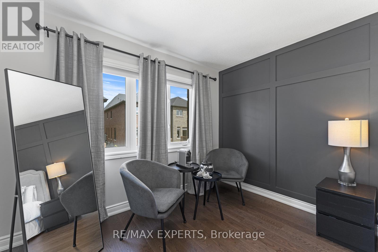 30 ZENITH AVENUE - 26