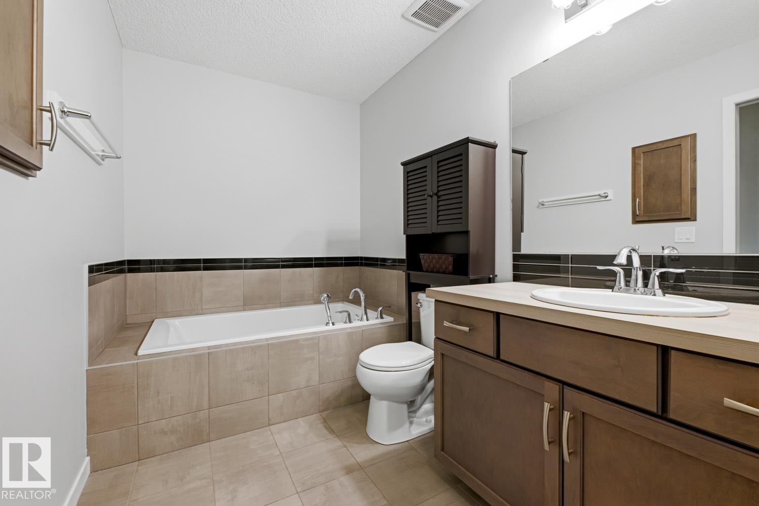 17844 61 ST NW - 12