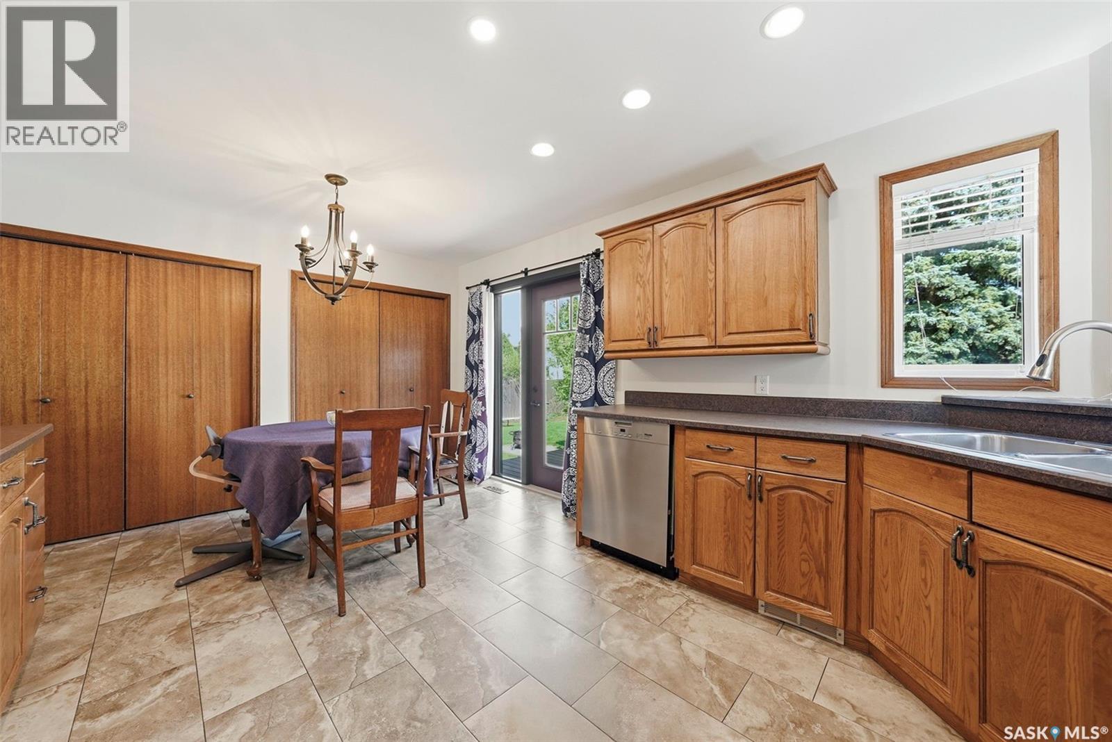 610 Bronson CRESCENT - 16