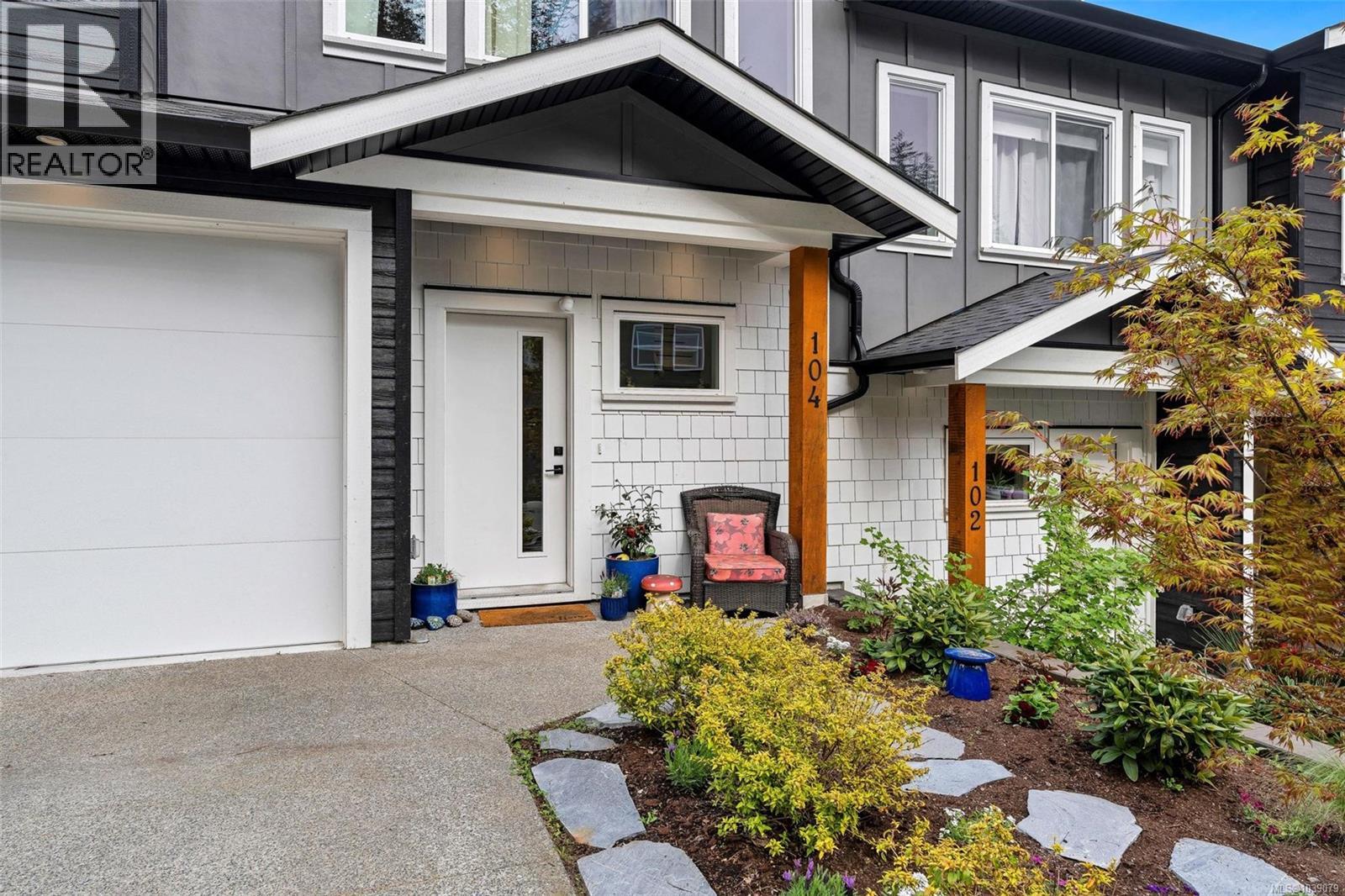 #104 2379 Lund Rd - Image 2