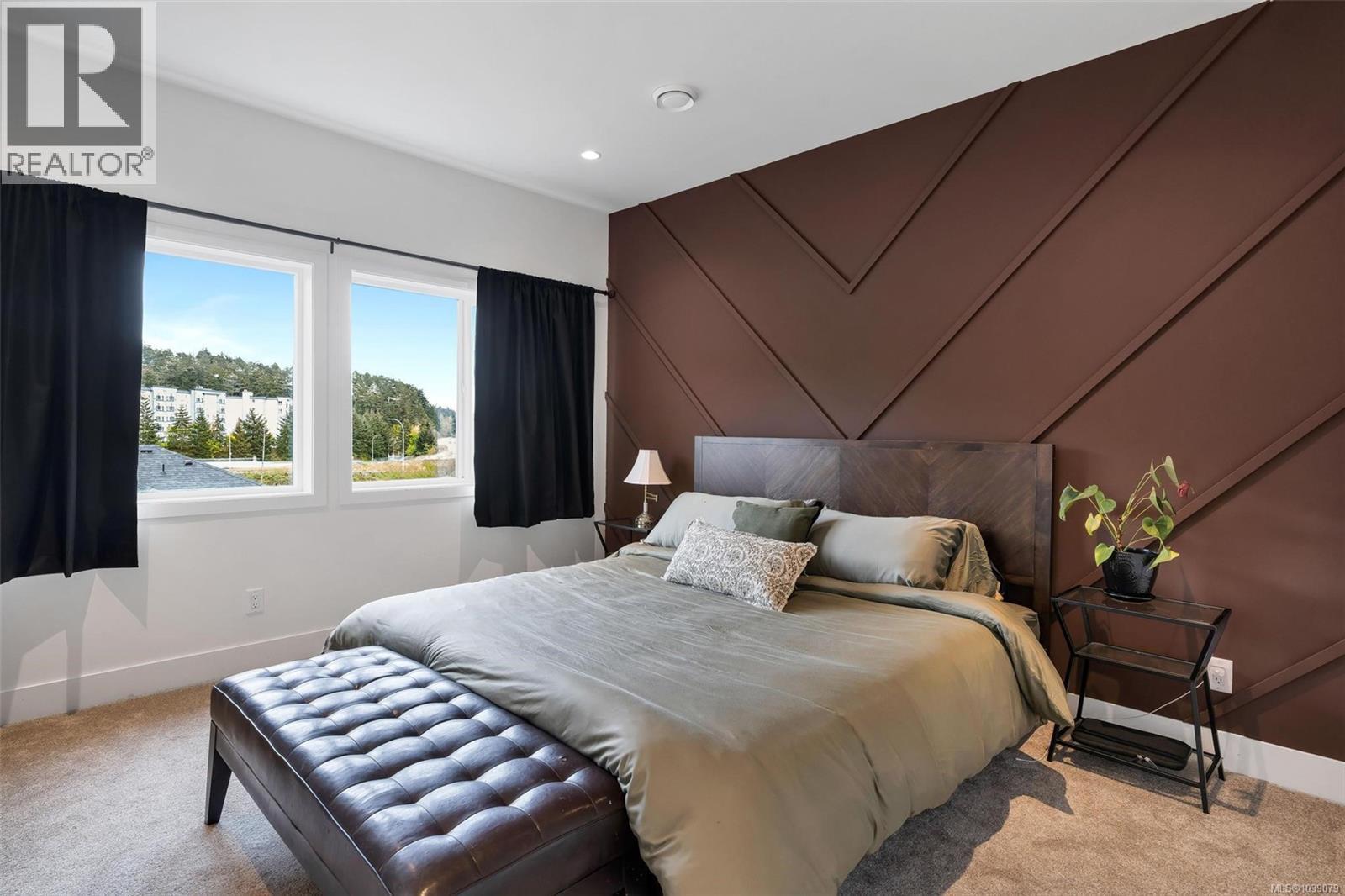 #104 2379 Lund Rd - 20