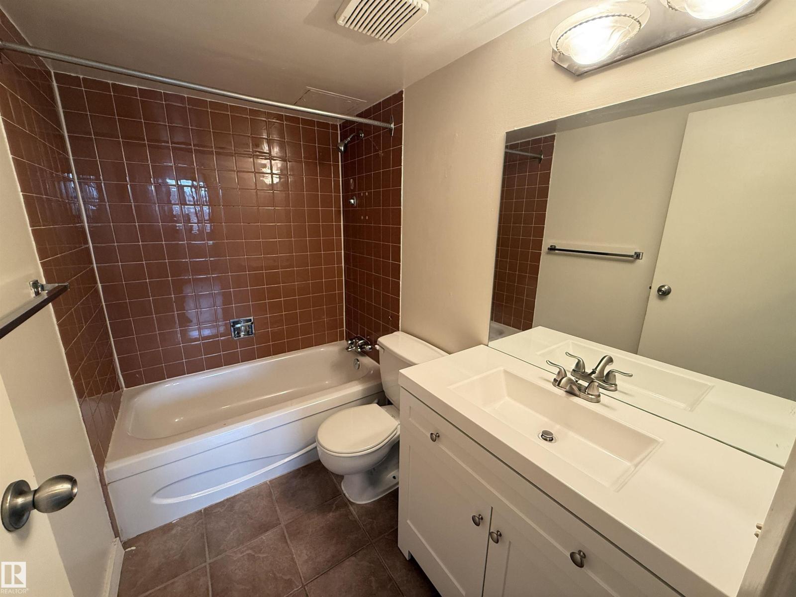 #706 10125 109 ST NW - 14