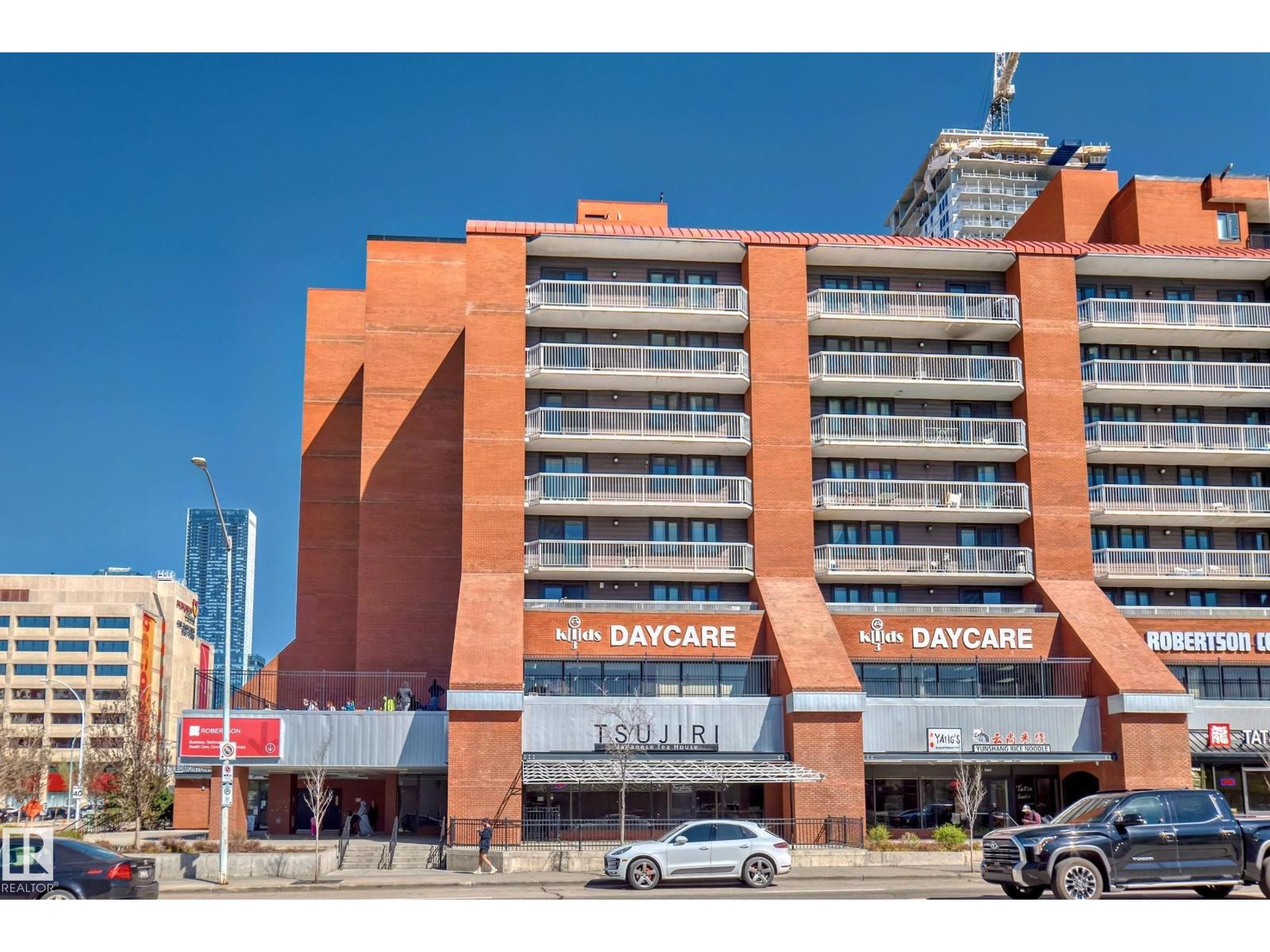 #706 10125 109 ST NW - 19
