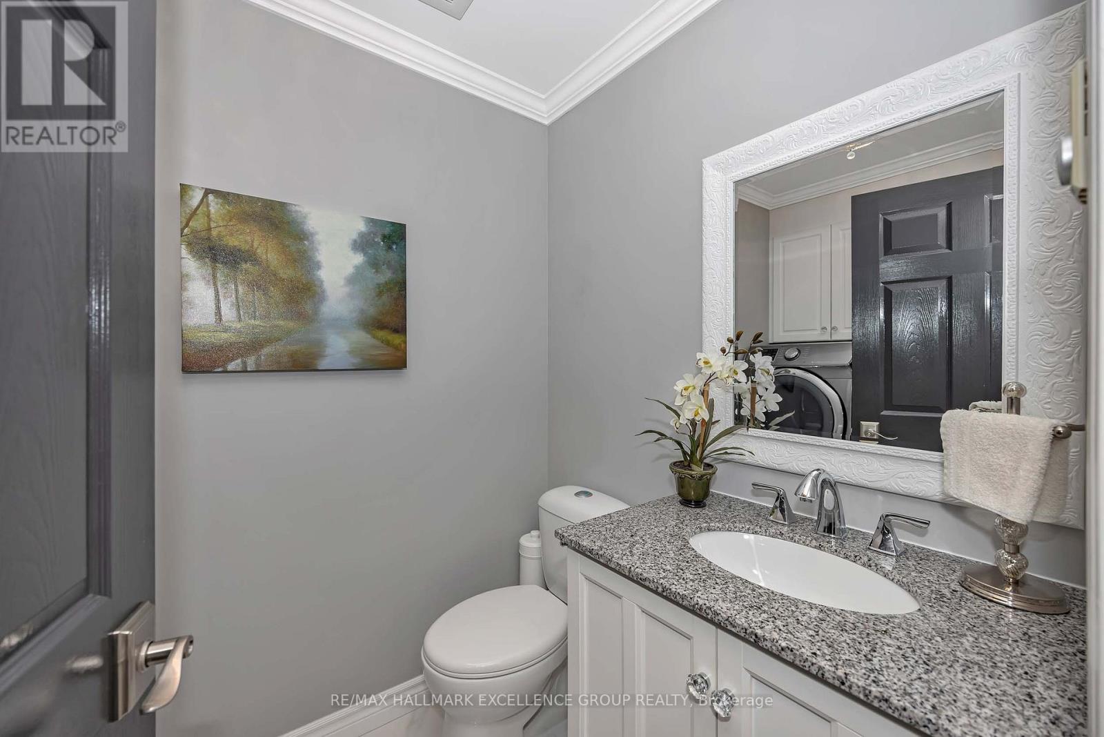 547 EMERALD STREET - 20