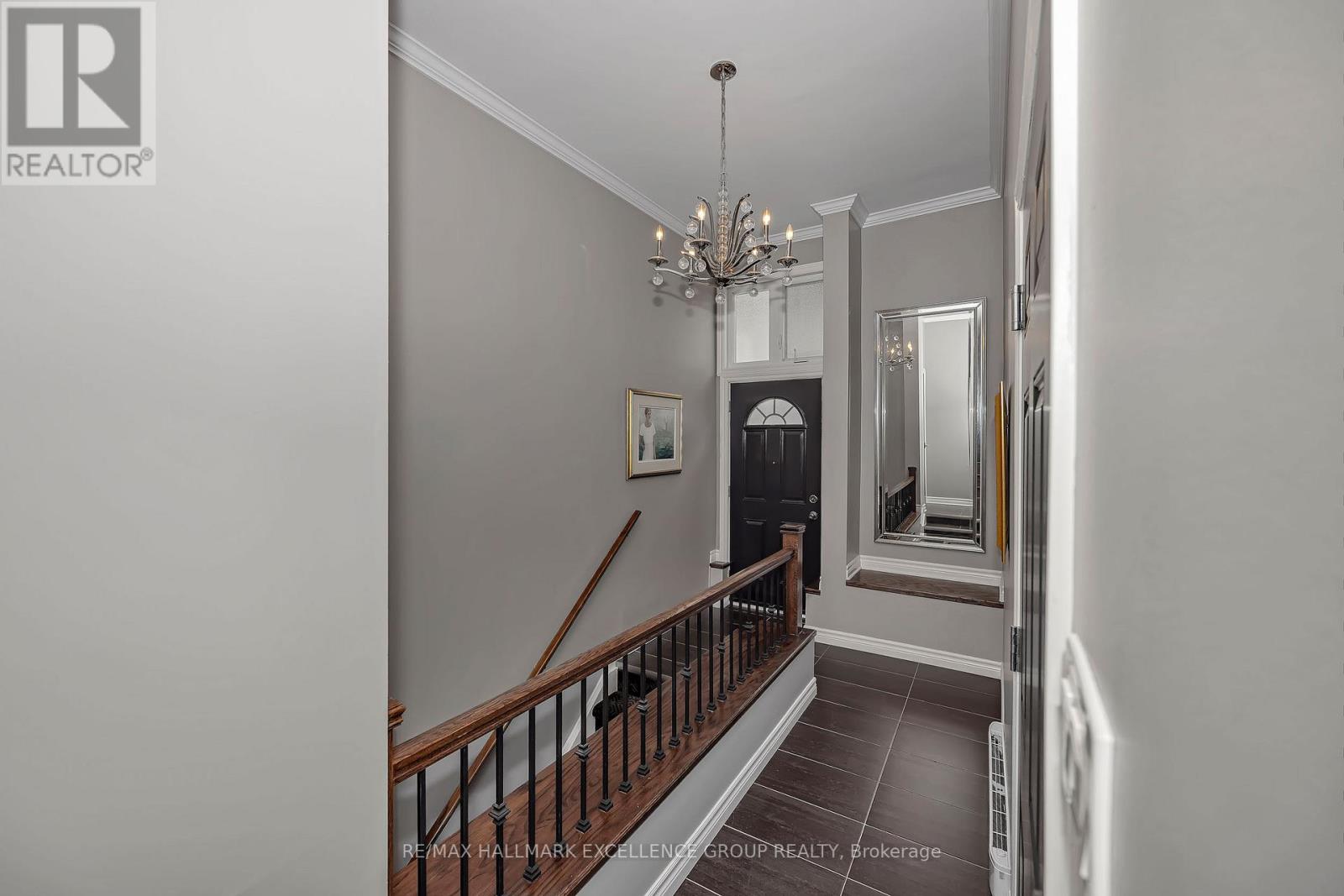 547 EMERALD STREET - 25