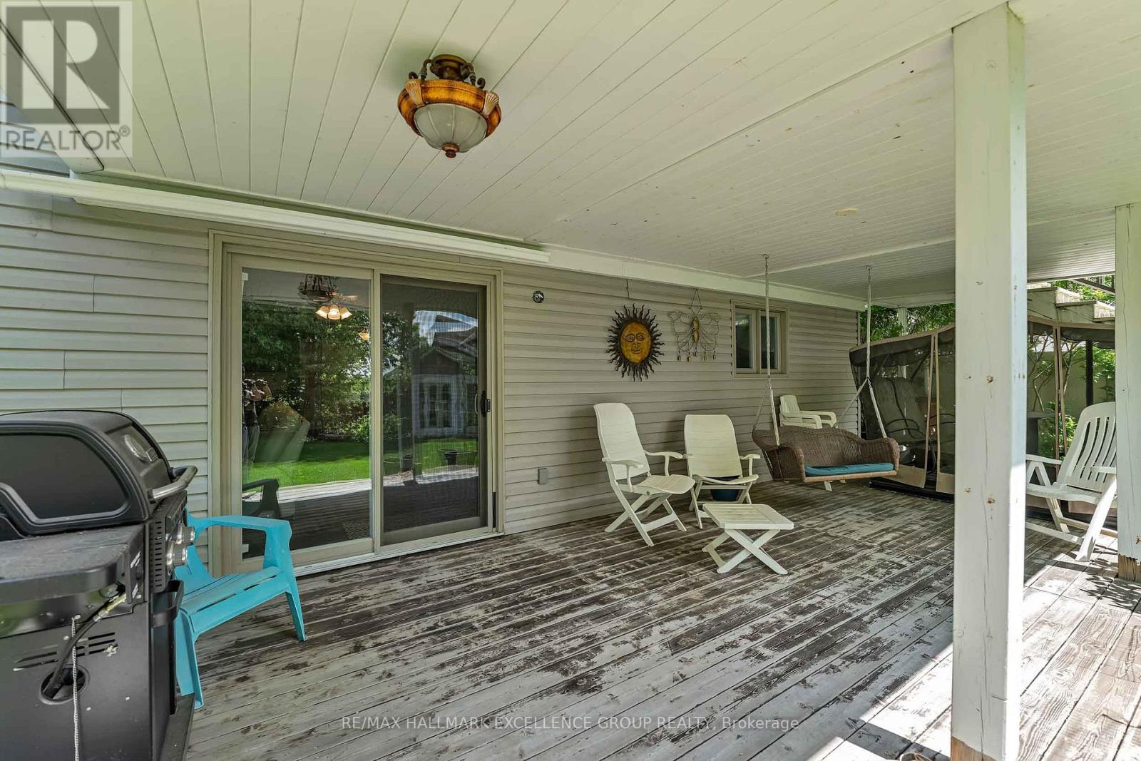 547 EMERALD STREET - 41