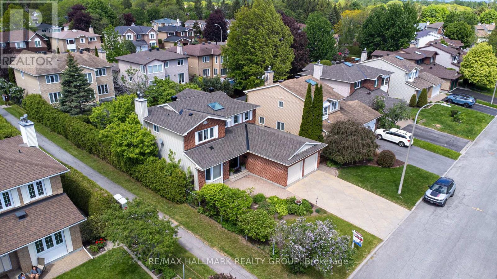 1808 ROBINWOOD PLACE - 32