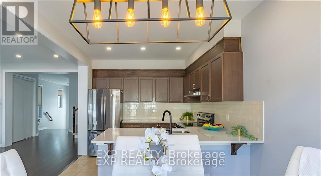 3 Bed, 4 Bath House for Rent in Ottawa – 320 AUTUMNFIELD STREET, Ottawa – MLS# X13245690 - Image 4