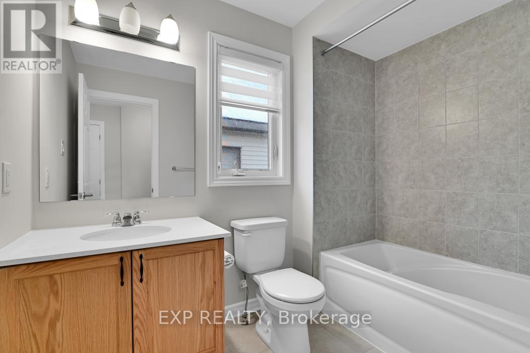 4 Bed, 3 Bath House for Rent in Ottawa – 531 RYE GRASS WAY, Ottawa – MLS# X13245722 - Image 11