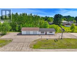2427 Petawawa Boulevard, Petawawa, ON K8H2Z4 Photo 25