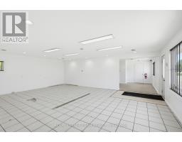 2427 Petawawa Boulevard, Petawawa, ON K8H2Z4 Photo 7