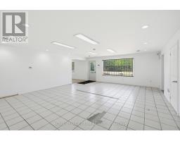 2427 Petawawa Boulevard, Petawawa, ON K8H2Z4 Photo 8