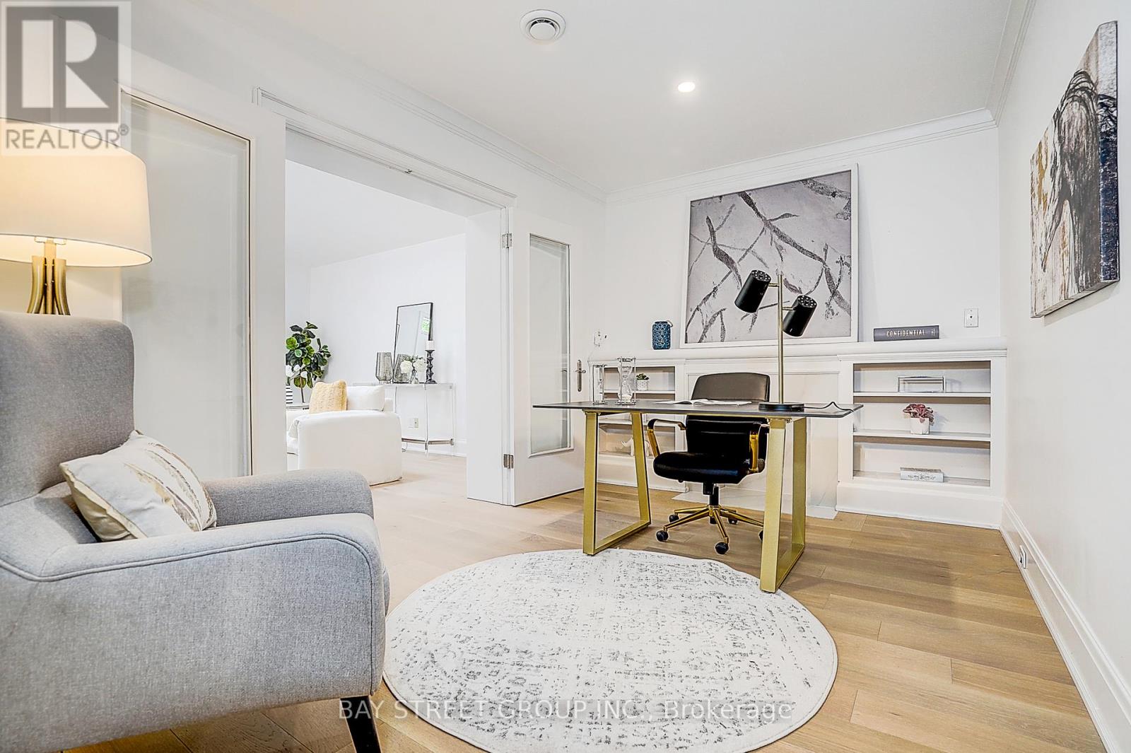 3 SILVERWOOD AVENUE - 22