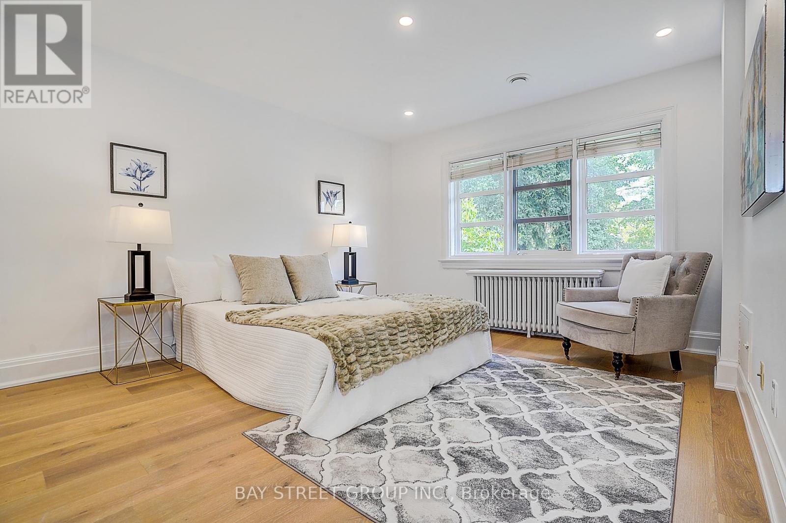 3 SILVERWOOD AVENUE - 31