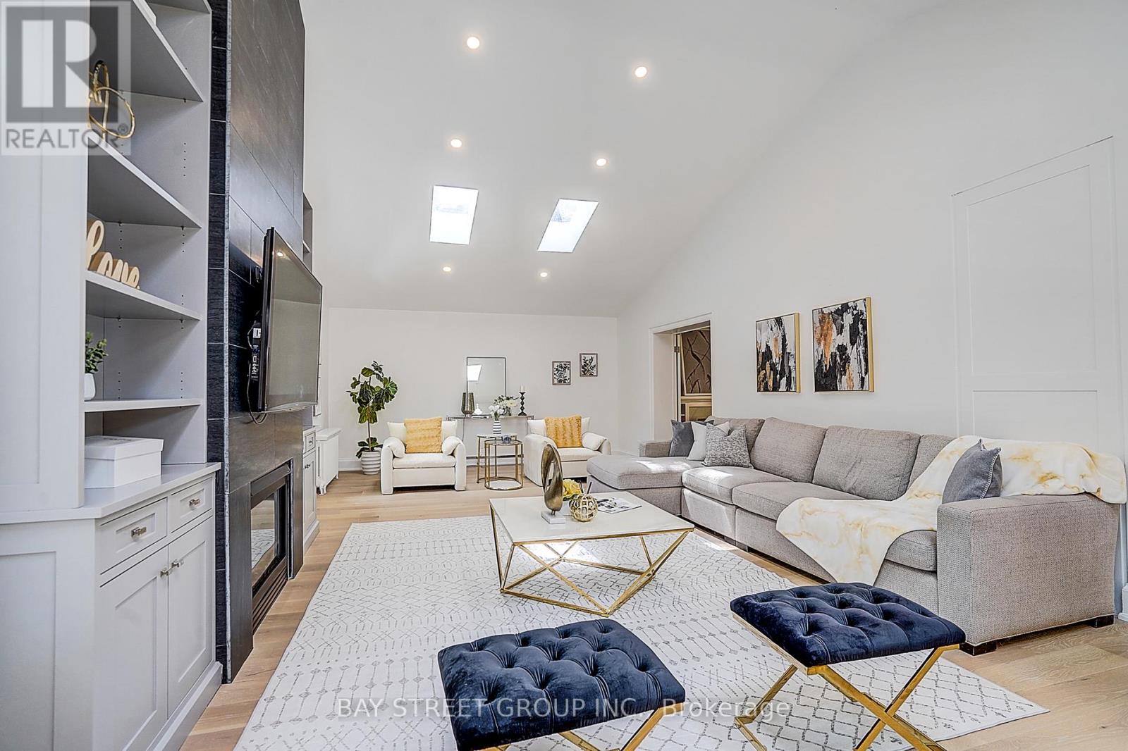 3 SILVERWOOD AVENUE - 6