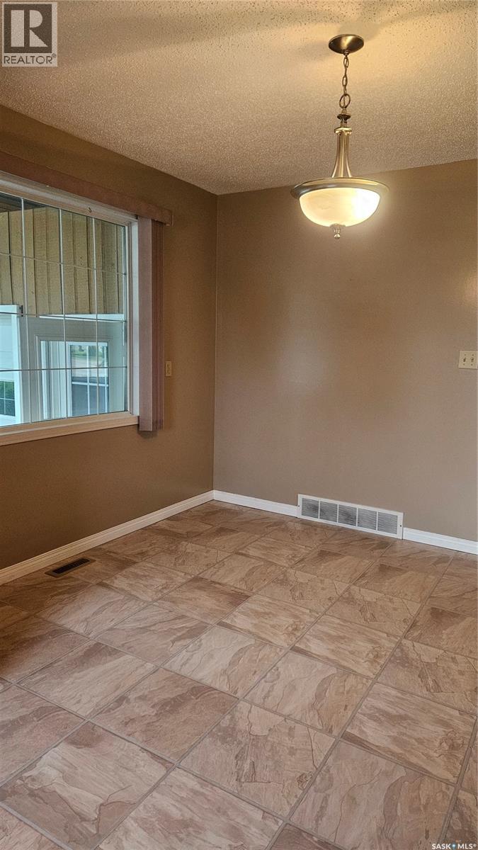 139 Center STREET — photo 13