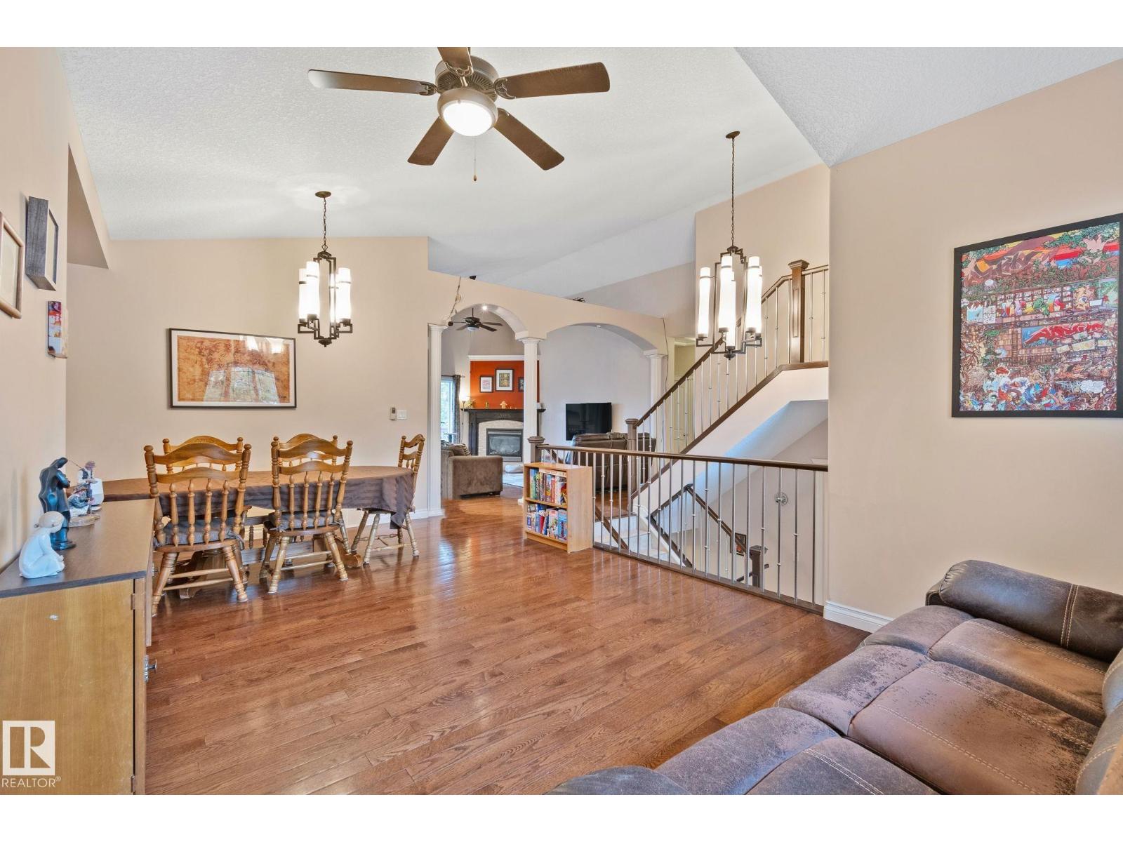 9833 153 ST NW NW - 10