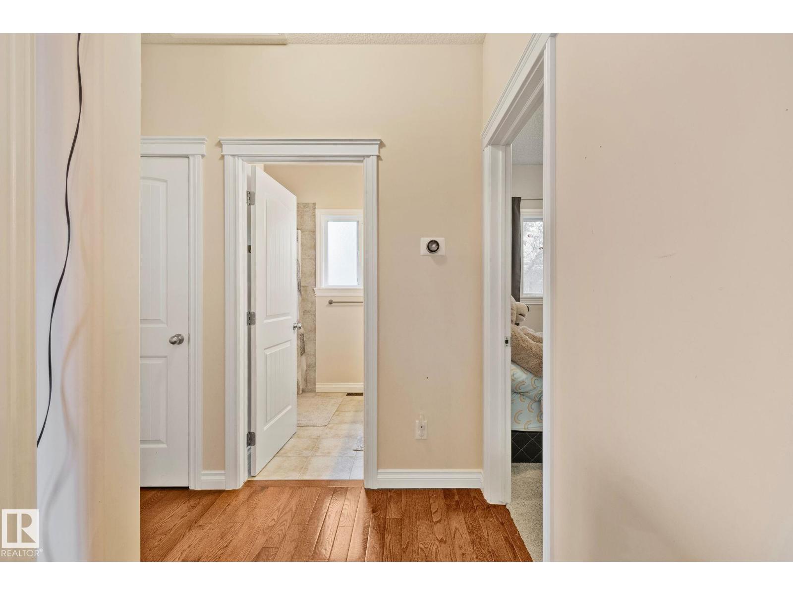 9833 153 ST NW NW - 11