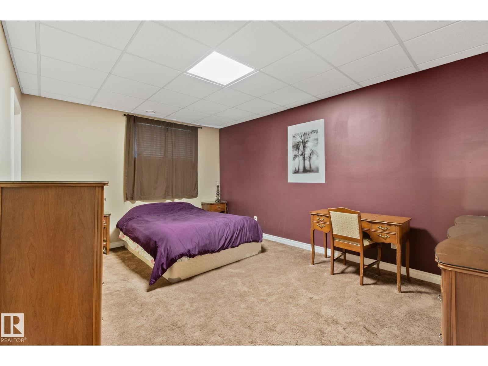 9833 153 ST NW NW - 24