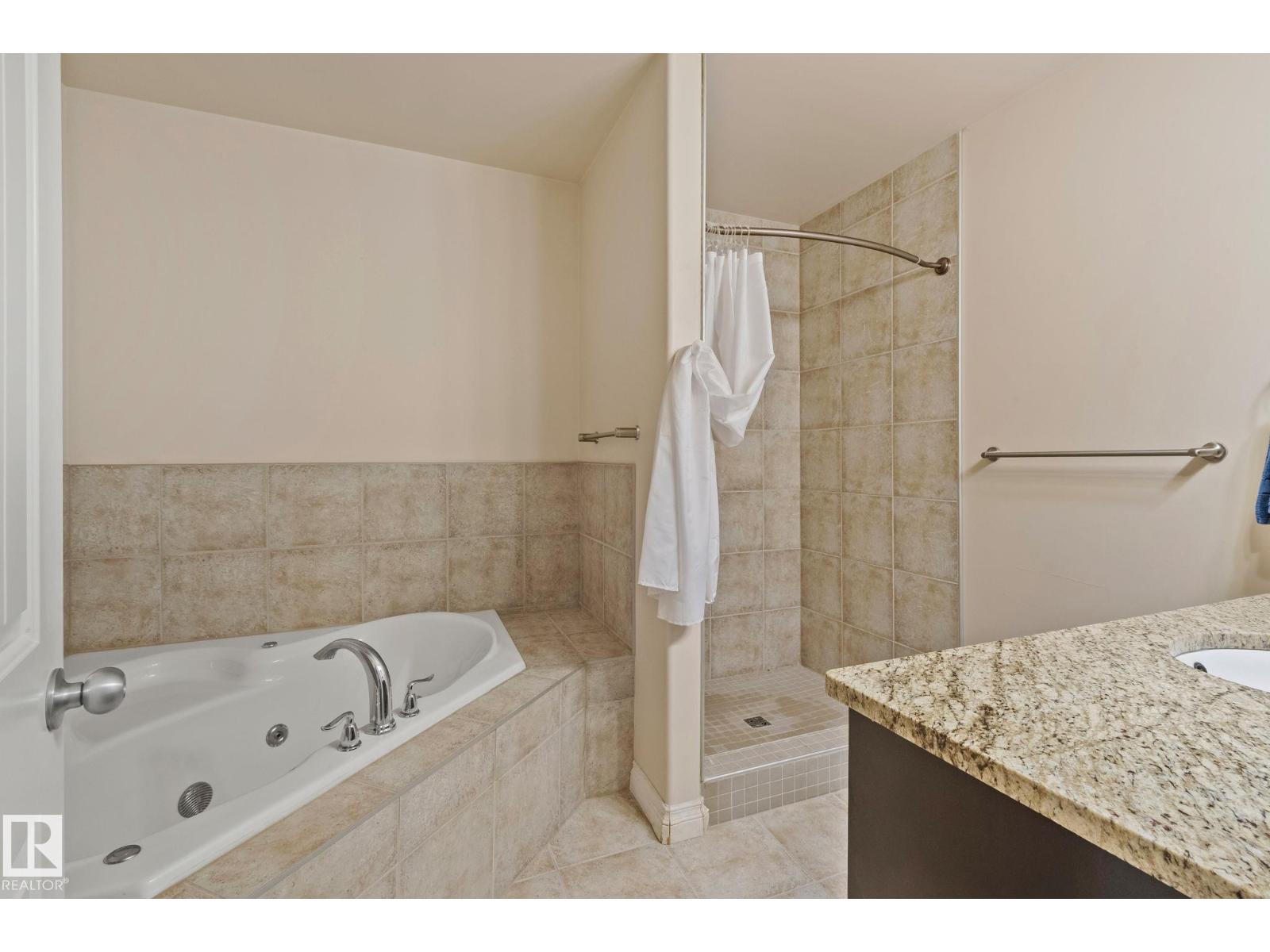 9833 153 ST NW NW - 27